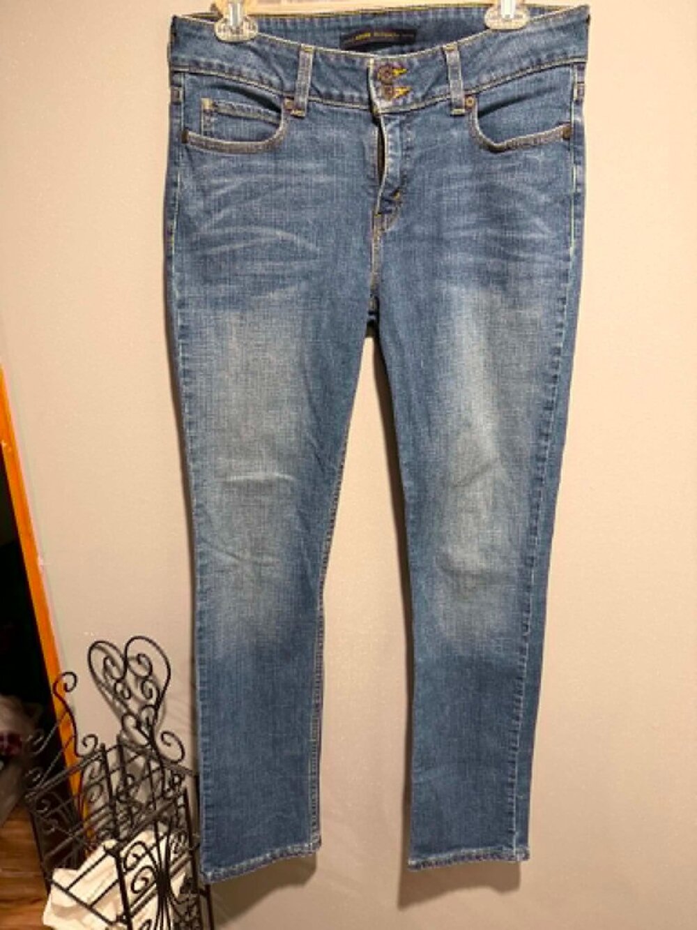 Levi's Slender Straight Jeans Size 8